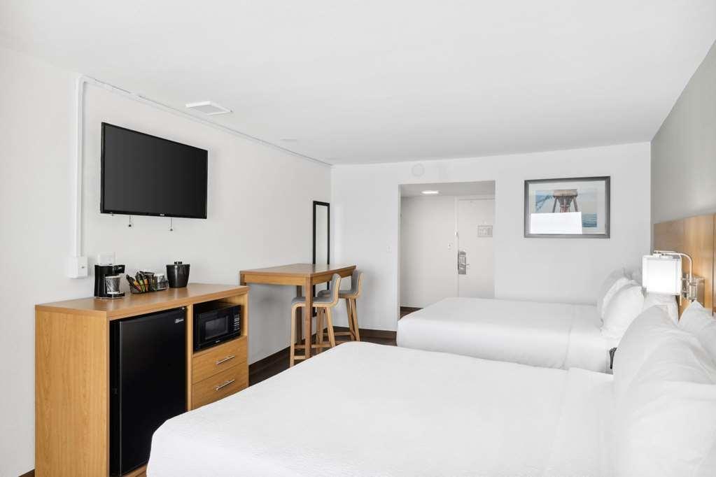 Chateau Beachfront Hotel, A By The Sea Resort Panama City Beach Rom bilde